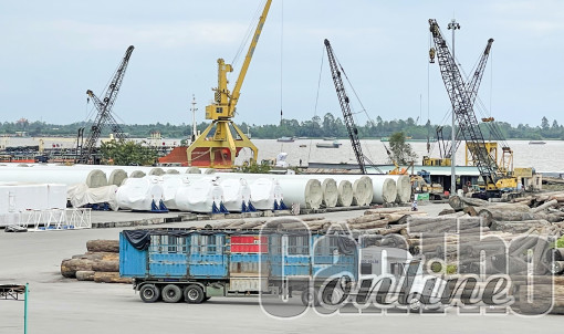 Thúc đẩy phát triển logistics TP Cần Thơ và vùng Đ​BSCL