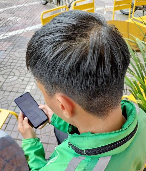 Cà Mau: Tài xế Grab dính bẫy vì “nạp 500 bồi dưỡng 200”