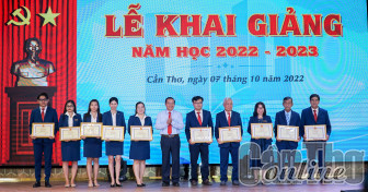 Trường Đại học Nam Cần Thơ khai giảng năm học mới Trường Đại học Nam Cần Thơ khai giảng năm học mới