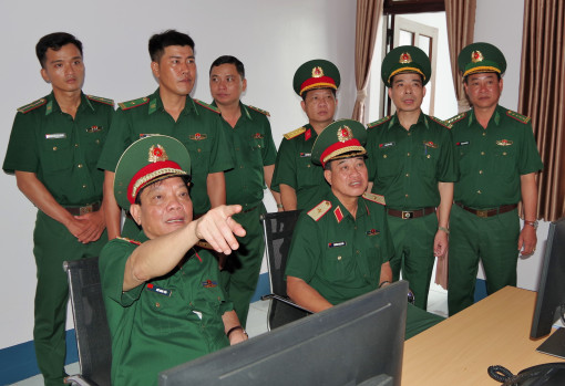 Bộ Quốc phòng kiểm tra, làm việc tại Bộ Chỉ huy BĐBP tỉnh Cà Mau