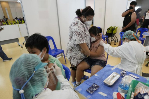 Thái Lan triển khai tiêm vaccine ngừa COVID-19 cho trẻ dưới 1 tuổi
