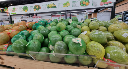 Bưởi da xanh giảm giá