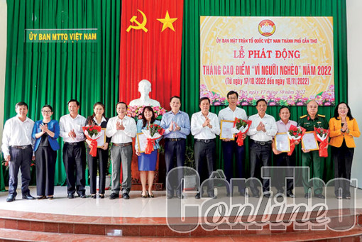 Phát động Tháng cao điểm “Vì người nghèo”