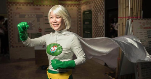 Queenie Man, “siêu anh hùng” của người cao tuổi Hong Kong