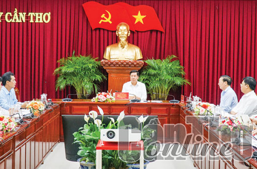 Chuẩn bị chu đáo mọi mặt để tổ chức Lễ tổng kết và trao Giải báo chí Búa liềm vàng TP Cần Thơ năm 2022