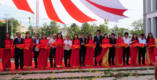 Khánh thành 2 công trình trị giá 850 tỉ đồng thuộc Dự án
“Nâng cấp Trường Đại học Cần Thơ”