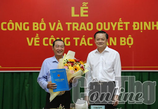 UBND TP Cần Thơ triển khai các quyết định về công tác cán bộ