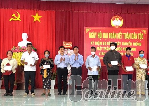 Huyện Vĩnh Thạnh tổ chức Ngày hội Ðại đoàn kết toàn dân tộc