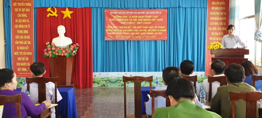 Thới Lai tổ chức nhiều hoạt động hưởng ứng Ngày Pháp luật nước Cộng hòa XHCN Việt Nam