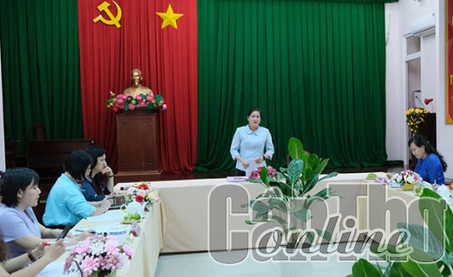 Ðoàn công tác Trung ương Hội LHPN Việt Nam làm việc với Hội LHPN TP Cần Thơ
