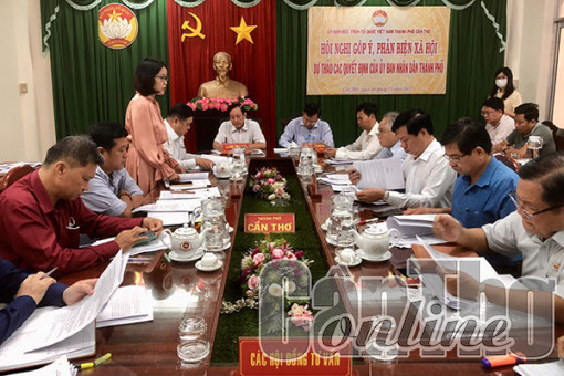 Góp ý, phản biện các dự thảo quyết định của UBND thành phố