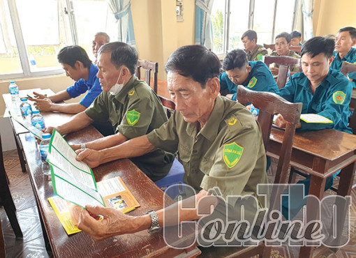 Tuyên truyền pháp luật đến người dân