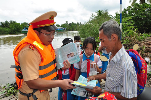 Tăng cường giải pháp phòng ngừa tai nạn giao thông đường thủy