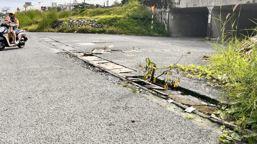 Nắp cống hư, tiềm ẩn nguy cơ tai nạn giao thông