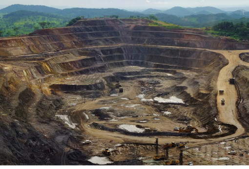 Châu Phi trong cuộc đua sản xuất xe điện của Trung Quốc