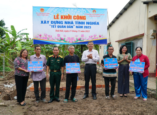 Khởi công xây dựng 4 căn nhà tình nghĩa