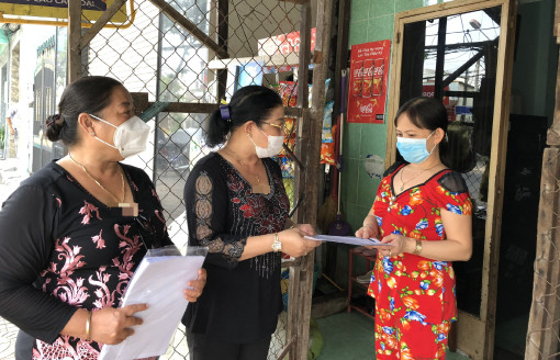 Phát huy vai trò phụ nữ trong giữ gìn trật tự an toàn giao thông