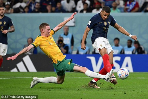 Thắng Úc 4-1, tuyển Pháp phô diễn sức mạnh