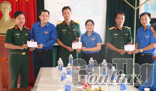 Thêm yêu biển đảo quê hương