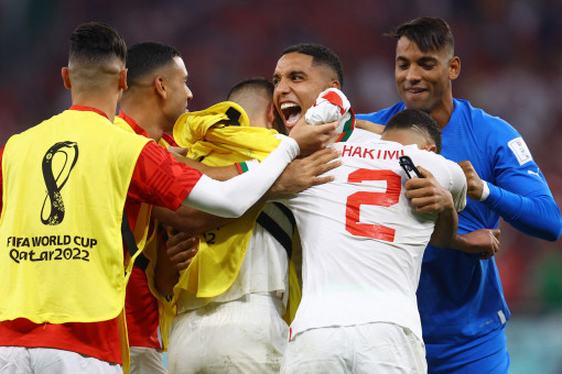 Thắng Canada 2 - 1, Ma-rốc tiến vào vòng 1/8 với tư cách nhất bảng F