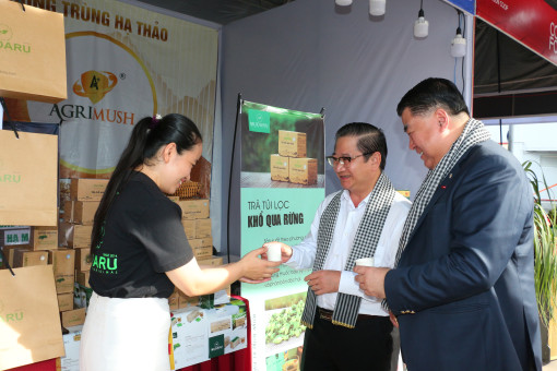 Khai mạc Chương trình “Tuần lễ Tinh hoa hàng Việt và siêu khuyến mại năm 2022”