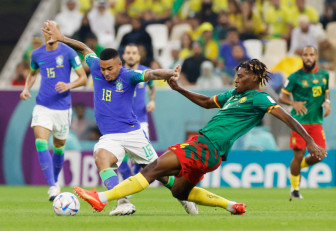 Thua sốc Cameroon, Tuyển Brazil vẫn đứng nhất bảng G