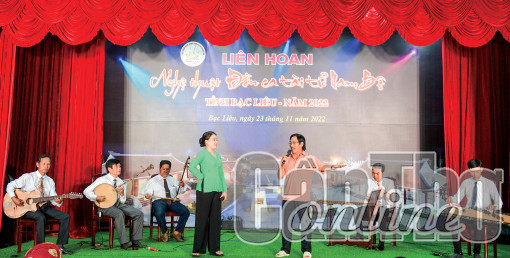 Đờn ca tài tử trên quê hương “Dạ cổ hoài lang”