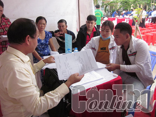 Ðẩy mạnh truyền thông, đưa lao động đi làm việc ngoài nước