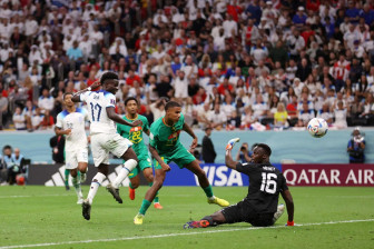 Anh vào tứ kết với trận thắng giòn giã trước Senegal