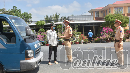 Bảo đảm việc vận chuyển hành khách an toàn trong dịp Tết
