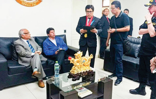 Tổng thống Peru bị phế truất