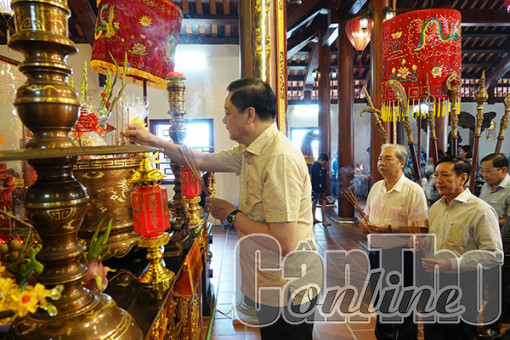 Khai mạc Lễ hội Kỳ Yên Thượng Ðiền Ðình Thần Tân An