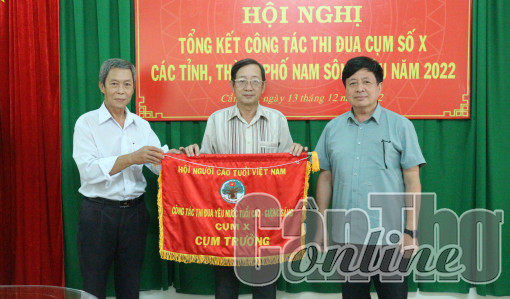 Nâng cao hiệu quả chăm sóc, phát huy vai trò người cao tuổi