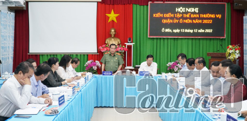 Ban Thường vụ Quận ủy Ô Môn kiểm điểm năm 2022