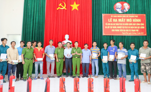 Ra mắt mô hình “Tổ liên gia an toàn về phòng cháy chữa cháy”