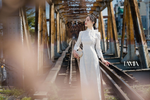 TOP 5 kiểu áo dài trắng cho cô dâu