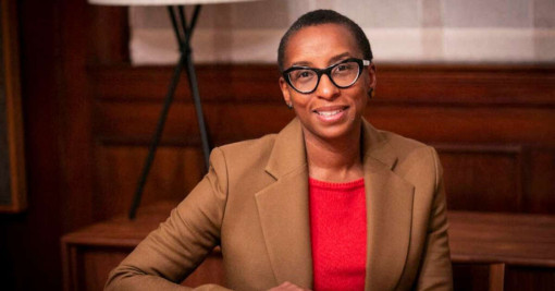 Đại học Harvard có hiệu trưởng da màu đầu tiên sau gần 400 năm