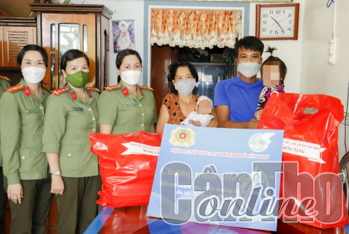 Nhận đỡ đầu, bảo trợ 51 trẻ em mồ côi