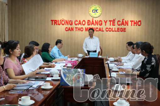 Hội nghị kiểm điểm tập thể Trường Cao đẳng Y tế Cần Thơ