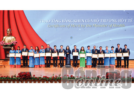 Trường Ðại học Y Dược Cần Thơ kỷ niệm 20 năm thành lập