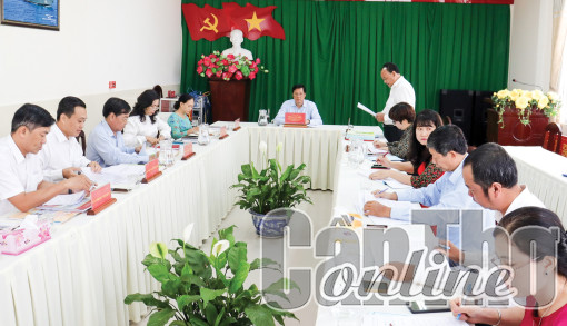 Nâng cao trình độ, năng lực, trách nhiệm của cán bộ tuyên giáo các cấp