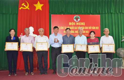 Nỗ lực vận động chăm lo người cao tuổi