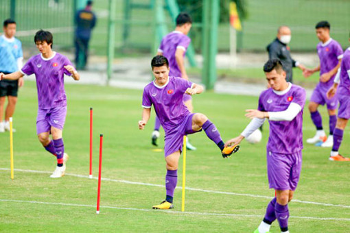 Việt Nam - Myanmar: Thầy trò ông Park thực hiện mục tiêu đầu bảng B