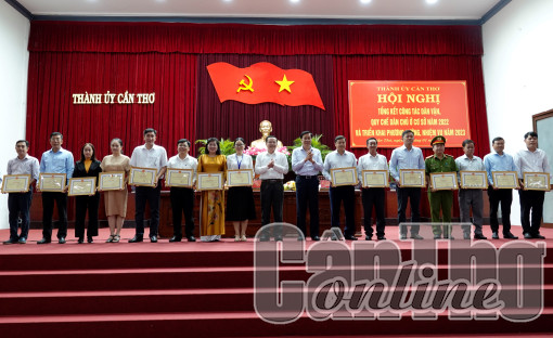 Nâng cao hiệu quả công tác dân vận và thực hiện quy chế dân chủ ở cơ sở