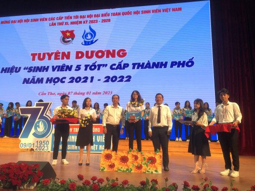 Kỷ niệm 73 năm Ngày truyền thống học sinh, sinh viên và Hội Sinh viên Việt Nam
