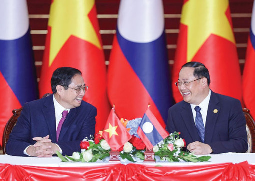 Thủ tướng Phạm Minh Chính thăm chính thức CHDCND Lào