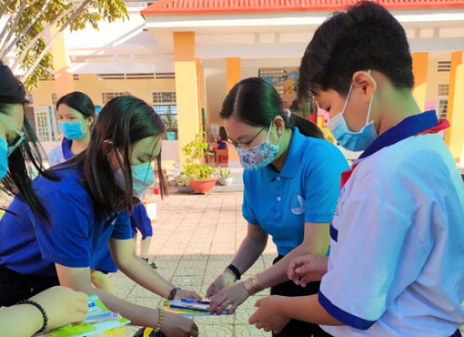 Chung tay thực hiện an sinh xã hội