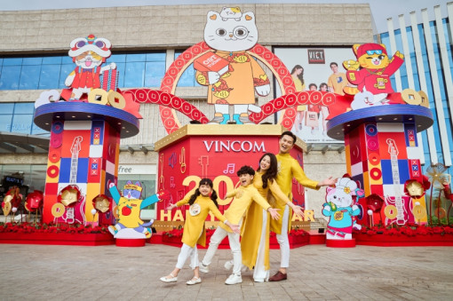 "Ngũ Cat Lâm Mall” - mang Tết về nhà