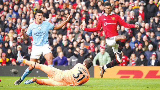 Rashford hồi sinh ngoạn mục