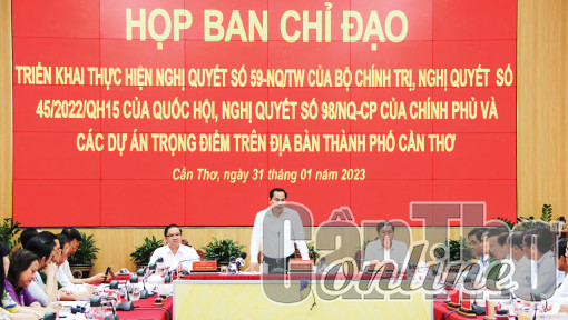 Nỗ lực, quyết tâm thực hiện những nhiệm vụ của các nghị quyết Trung ương đề ra
